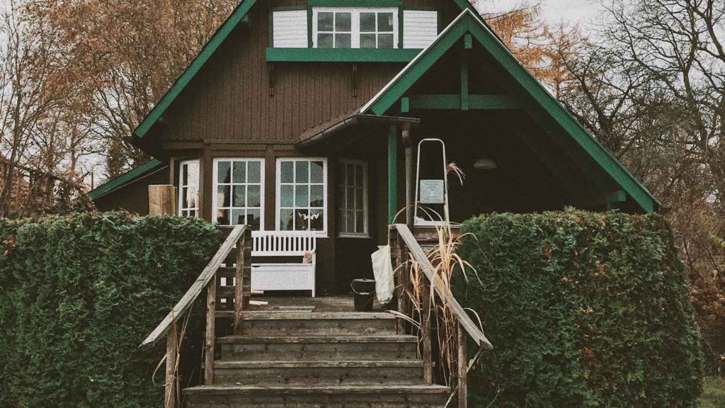 Tips-to-Prevent-Foreclosure-and-Losing-Your-Home-on-successtuff