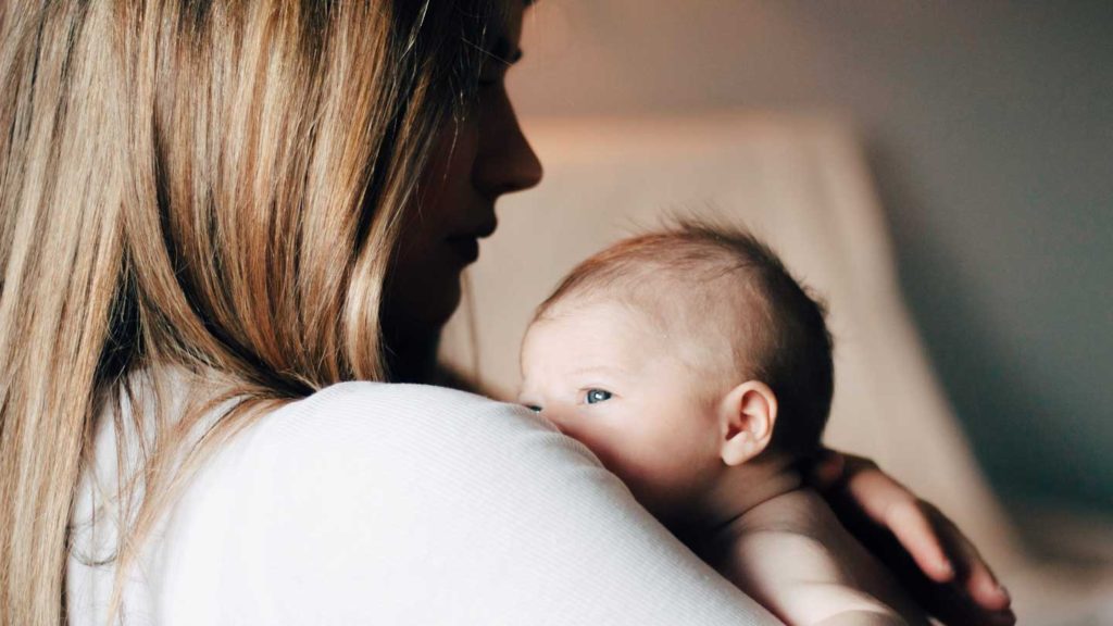 Baby-Burp-How-You-Can-Make-It-for-Your-Baby-on-successtuff