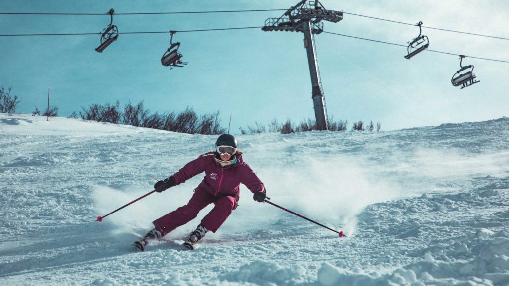 Let’s-Know-about-Cat-Skiing-on-SuccesStuff