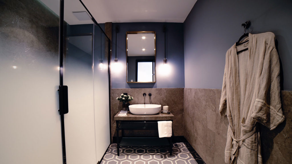 Small-Bathrooms’-Ideas-That-Are-Really-Worth-Trying-on-successtuff