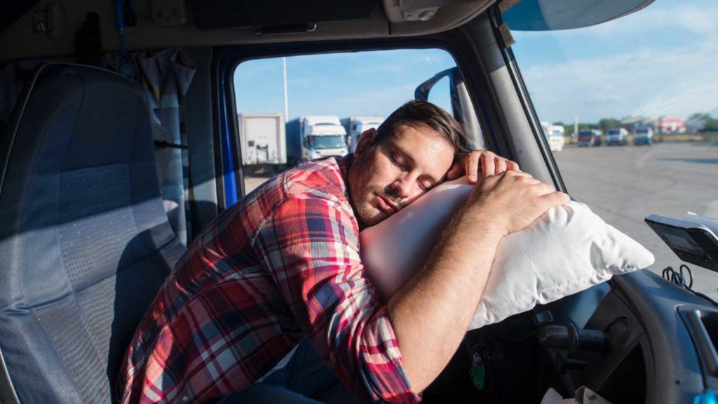 The-Importance-of-Rest-Stops-How-to-Stay-Alert-on-Long-Hauls-on-successtuff