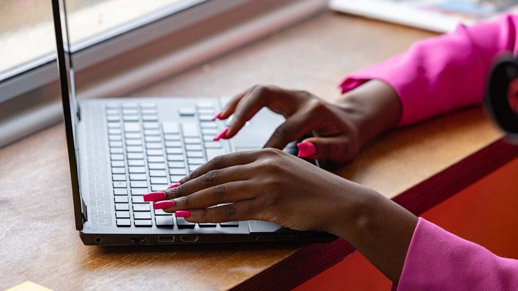What Makes A Website SEO-Friendly From A Design Perspective on successtuff