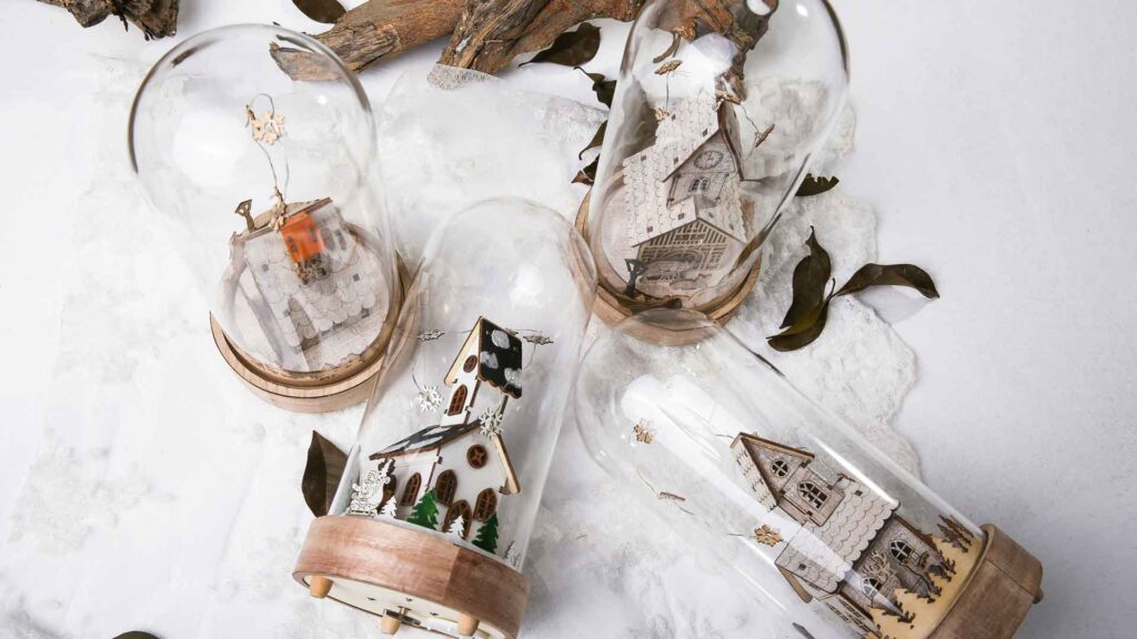 The Olfactory Signature: Why a Custom Made Fragrance is the Ultimate Luxury Why-a-Custom-Made-Fragrance-is-the-Ultimate-Luxury-On-SuccesStuff